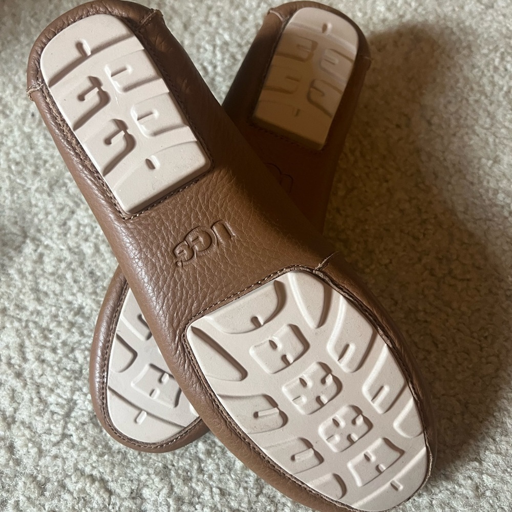 UGG Driving Moccasins sz 7.5 - Picture 6 of 6